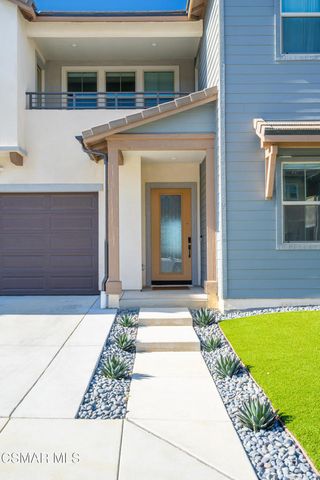 21242 Wild Flower Way, Chatsworth, CA 91311