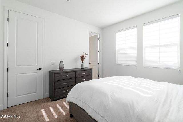 21242 Wild Flower Way, Chatsworth, CA 91311