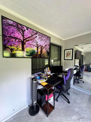 163 Lake Susan Lane, West Palm Beach, FL 33411