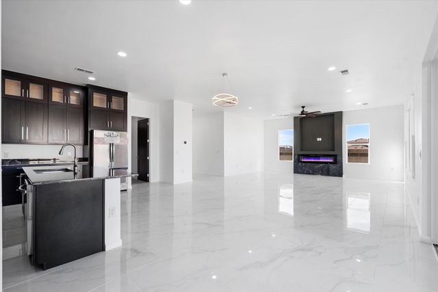 1521 MONTERREY Road NE, Rio Rancho, NM 87144