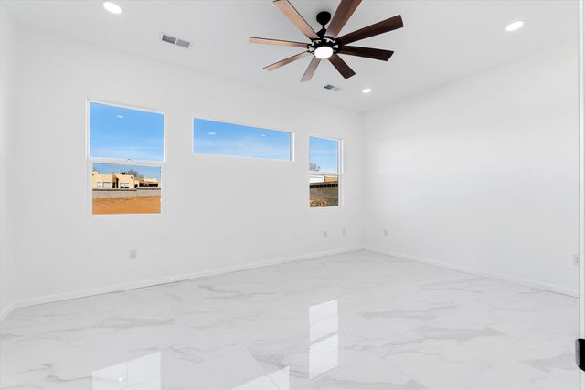 1521 MONTERREY Road NE, Rio Rancho, NM 87144