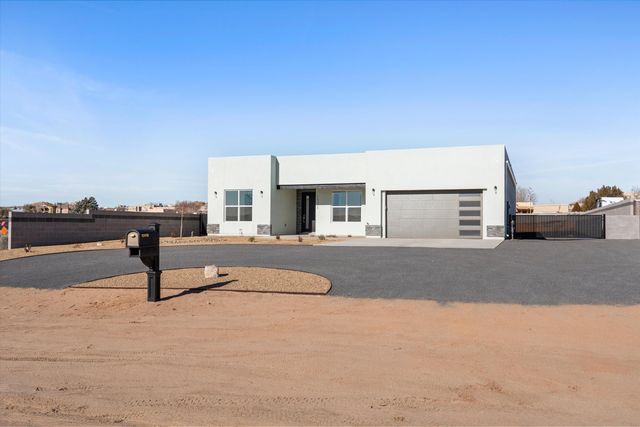 1521 MONTERREY Road NE, Rio Rancho, NM 87144