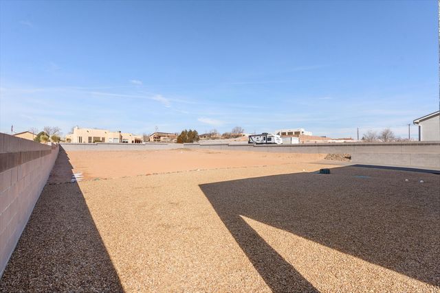 1521 MONTERREY Road NE, Rio Rancho, NM 87144