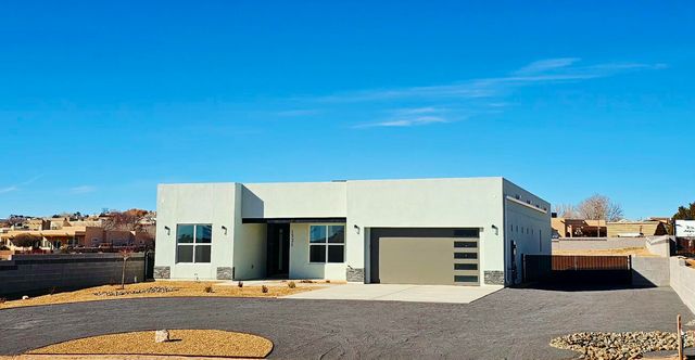 1521 MONTERREY Road NE, Rio Rancho, NM 87144