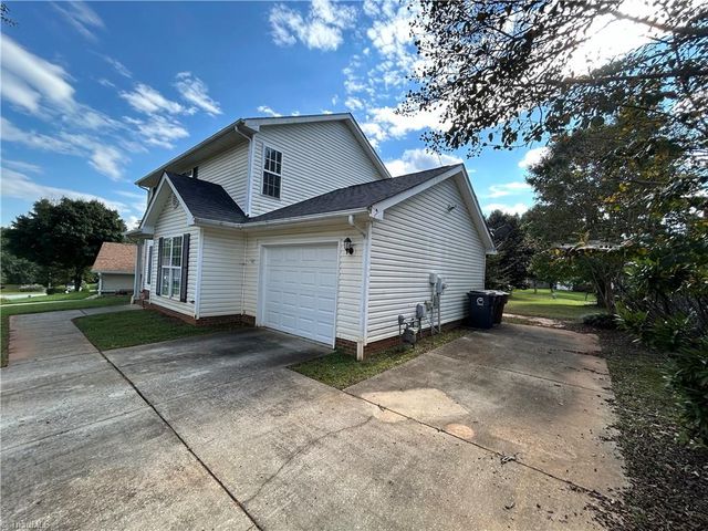 600 Summerwalk Road, Greensboro, NC 27455