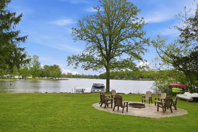 55 Lane 301C Barton Lake, Fremont, IN 46737