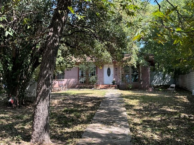 438 Mclean Avenue, Dallas, TX 75211