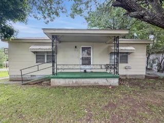 415 N Main Highway, Noble, OK 73068
