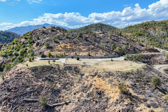 15075 Brunswick Drive, Redding, CA 96001