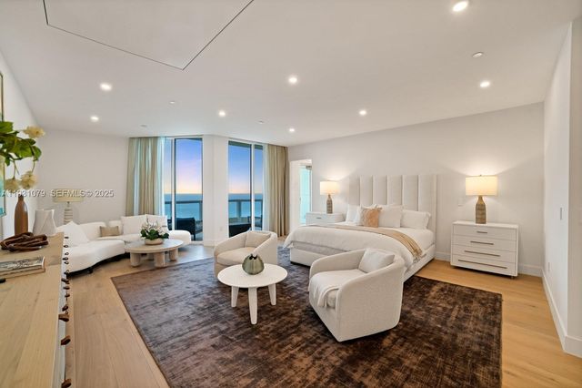 17875 Collins Ave PH5002, Sunny Isles Beach, FL 33160
