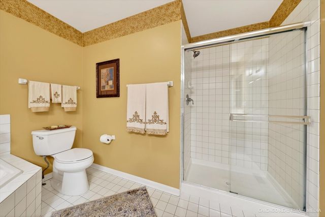 710 Juniper Lane, Lake In The Hills, IL 60156