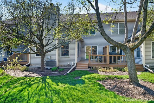 710 Juniper Lane, Lake In The Hills, IL 60156