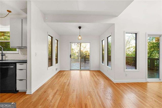 1086 Pine Grove Avenue NE, Brookhaven, GA 30319