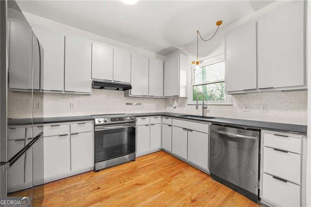 1086 Pine Grove Avenue NE, Brookhaven, GA 30319