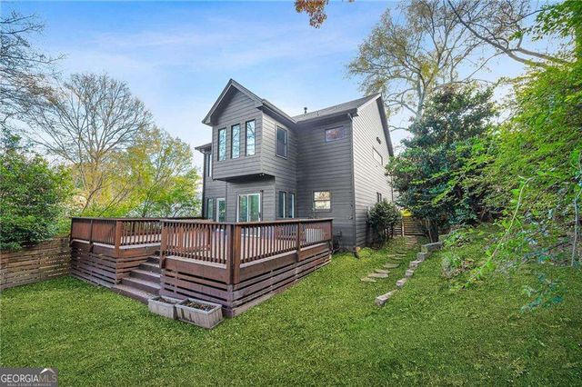 1086 Pine Grove Avenue NE, Brookhaven, GA 30319