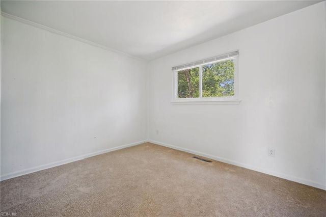 1208 Green Cedar LN, Virginia Beach, VA 23453