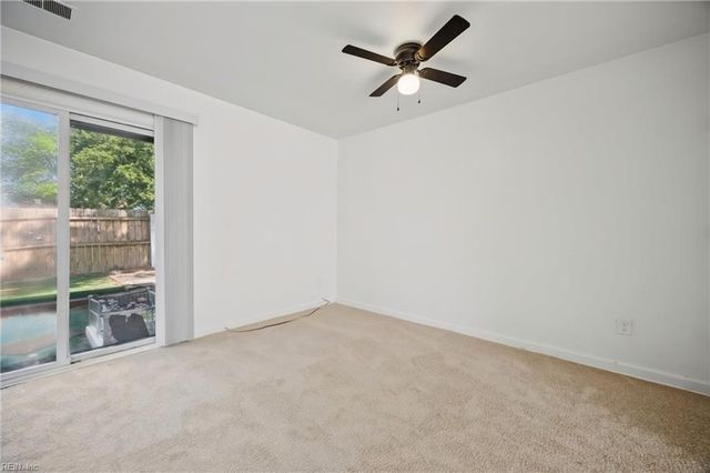 1208 Green Cedar LN, Virginia Beach, VA 23453