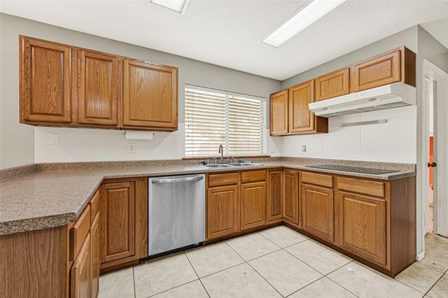15406 Swan Creek Drive, Houston, TX 77095