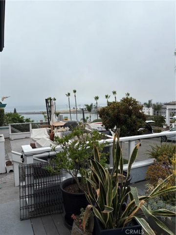 206 Fernleaf A, Corona Del Mar, CA 92625