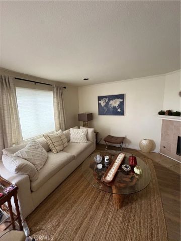 206 Fernleaf A, Corona Del Mar, CA 92625