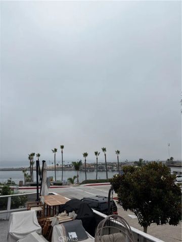 206 Fernleaf A, Corona Del Mar, CA 92625