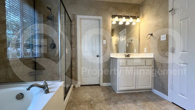 6798 Lee Meadow Drive, Frisco, TX 75035