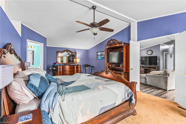 3868 Running Cedar Lane, Hamptonville, NC 27020