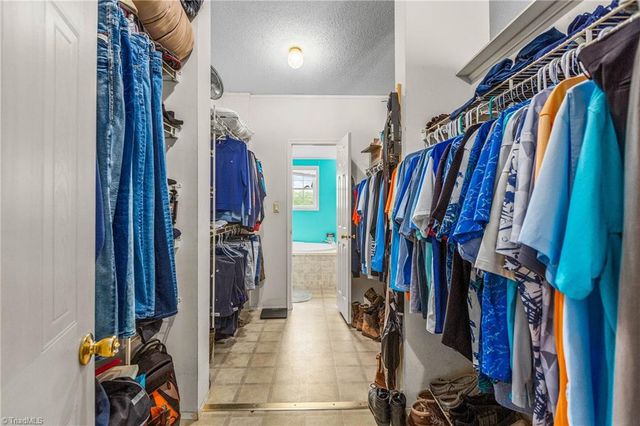 3868 Running Cedar Lane, Hamptonville, NC 27020