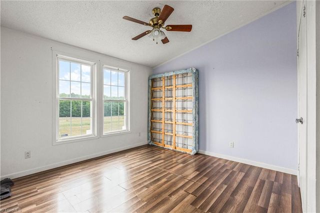 3868 Running Cedar Lane, Hamptonville, NC 27020