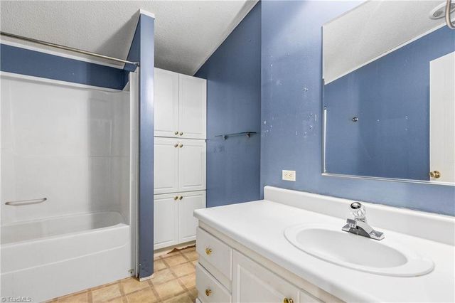 3868 Running Cedar Lane, Hamptonville, NC 27020