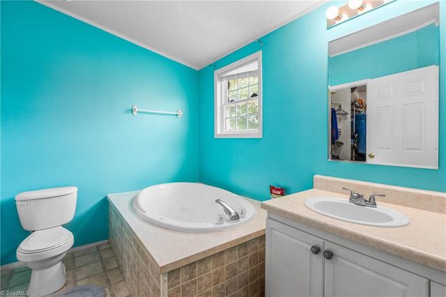 3868 Running Cedar Lane, Hamptonville, NC 27020