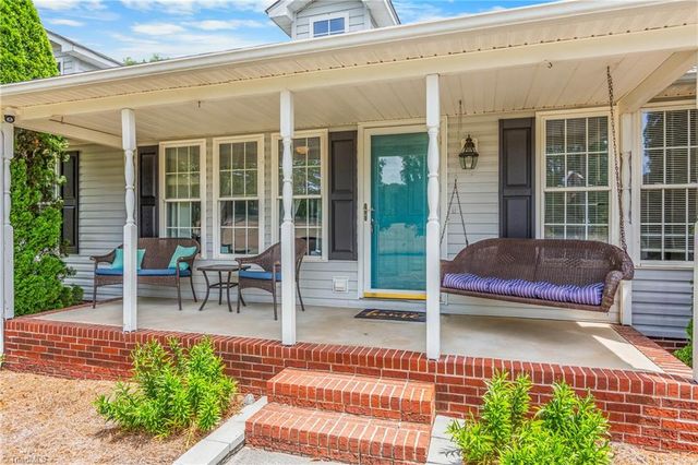 3868 Running Cedar Lane, Hamptonville, NC 27020
