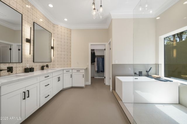 20 SHADOW ROCK Drive, Sedona, AZ 86336