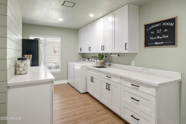 20 SHADOW ROCK Drive, Sedona, AZ 86336