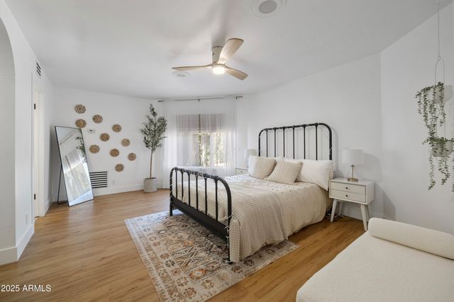 20 SHADOW ROCK Drive, Sedona, AZ 86336