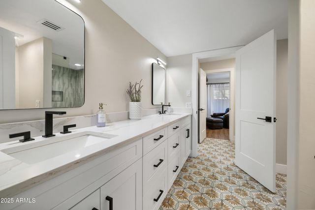 20 SHADOW ROCK Drive, Sedona, AZ 86336