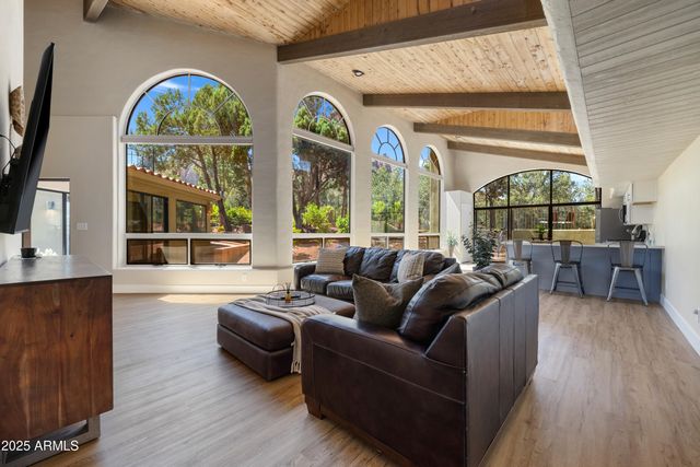 20 SHADOW ROCK Drive, Sedona, AZ 86336