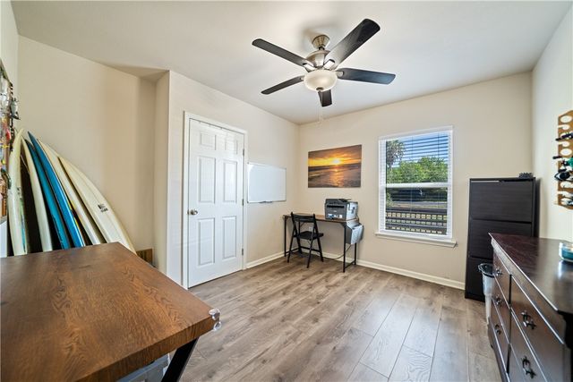 329 E Lakeside and 326 Picture Dr, Corpus Christi, TX 78418