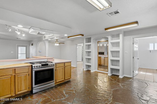 5048 Alamo Mine Trail, Las Cruces, NM 88011