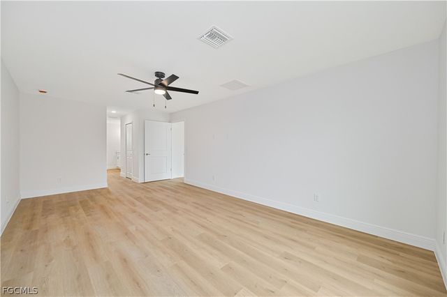 2125 NE 5th PL, Cape Coral, FL 33909