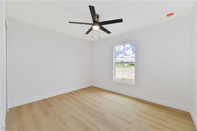 2125 NE 5th PL, Cape Coral, FL 33909