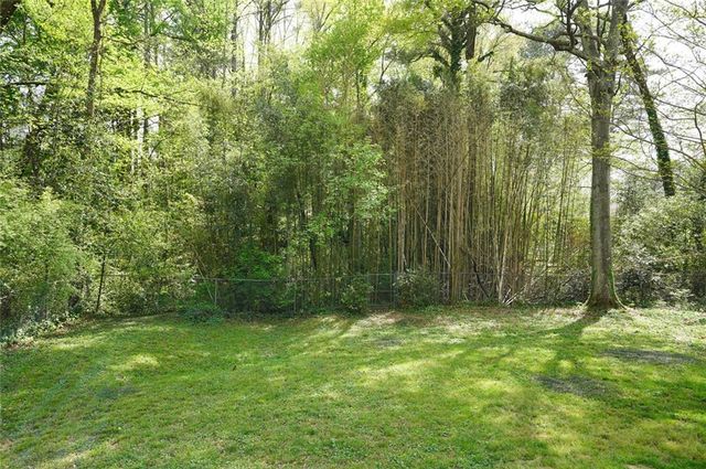 2201 Meadow Wood Court, Marietta, GA 30062