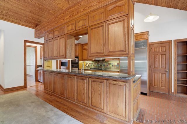 4011 S Yorktown Avenue, Tulsa, OK 74105