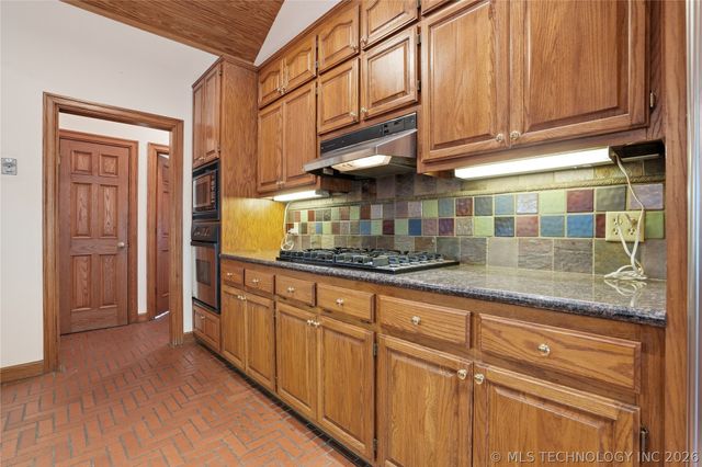 4011 S Yorktown Avenue, Tulsa, OK 74105