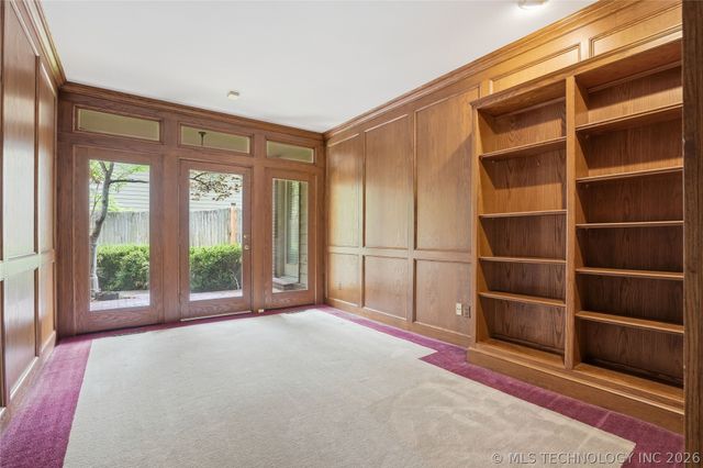 4011 S Yorktown Avenue, Tulsa, OK 74105