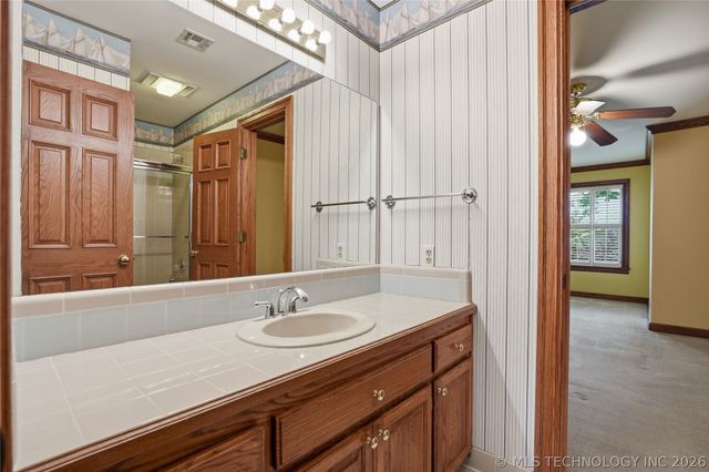 4011 S Yorktown Avenue, Tulsa, OK 74105