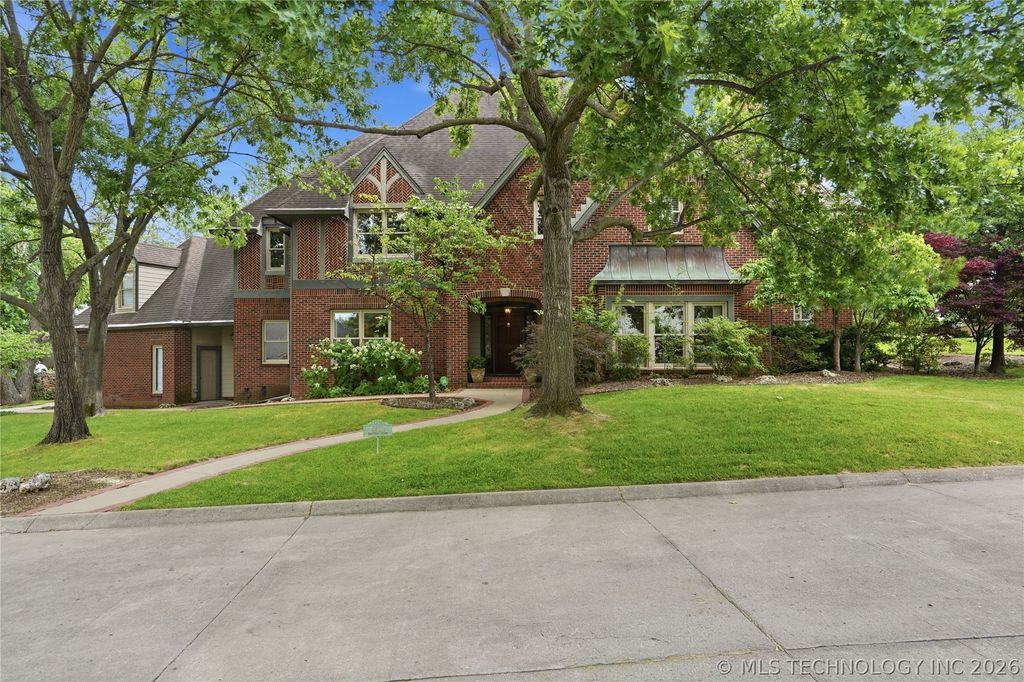4011 S Yorktown Avenue, Tulsa, OK 74105
