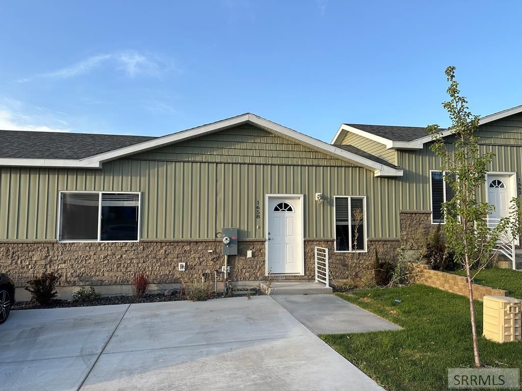 Image 1 of property listing at 1658 Ammon Street, Pocatello, ID 83201