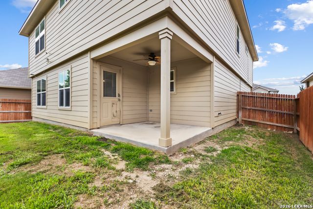 187 Scarlet Macaw, San Antonio, TX 78253