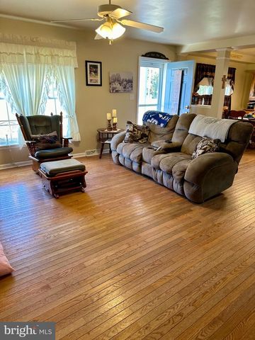 6401 LAUREL GROVE RD, Denton, MD 21629